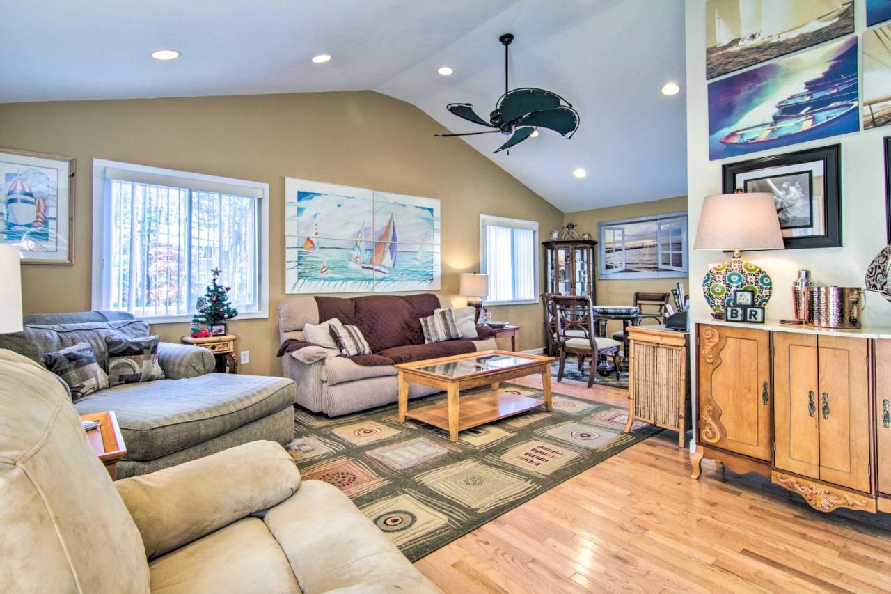 Berlin Home With Patio, 9 Mi To Ocean City Beaches Exterior photo